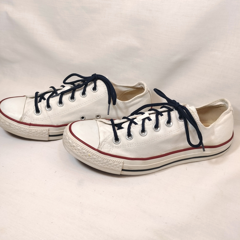 Converse Chuck Taylor All-Stars Low-Top Canvas Sneakers,‎ Unisex